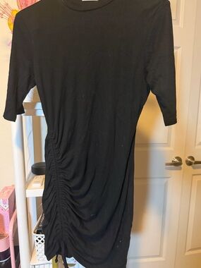 Heart Hips Black Ruched Midi Dress